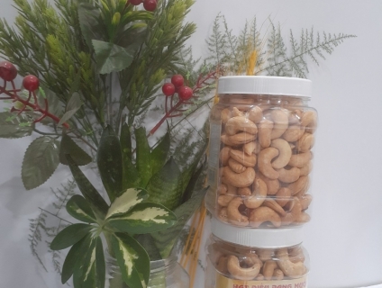 Hạt điều tách vỏ lụa Vinaca