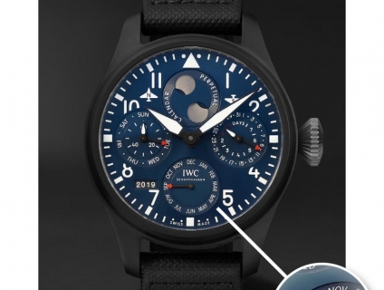 Những mẫu đồng hồ lịch vạn niên đẹp sang trọng