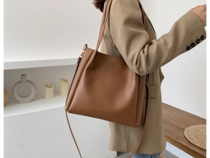 Túi đeo chéo công sở nữ - 5giay.vn