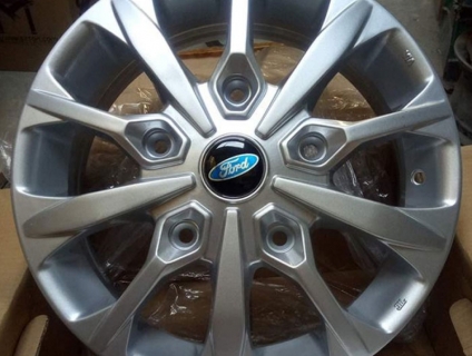 Vành ô tô Transit 16 inch chất lượng cao tại HCM