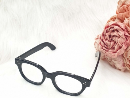 KÍNH OVERSIZED - KÍNH NGOẠI CỠ LÀ GÌ?