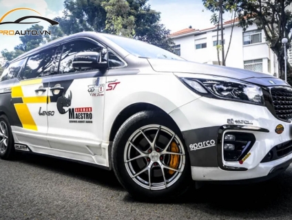 Lắp mâm cho xe Kia Carnival tại Proauto.vn