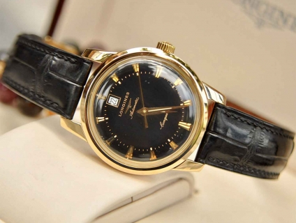 Shop Longines Thụy Sỹ new fullbox & cổ xưa vàng 18K còn 11.500.000đ