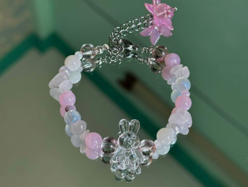 Vòng tay handmade đá thạch anh