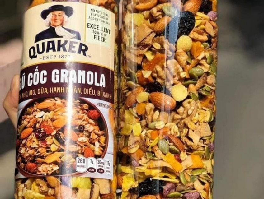 NGŨ CỐC GRANOLA QUAKER ĂN KIÊNG SIÊU HẠT HỘP 500G