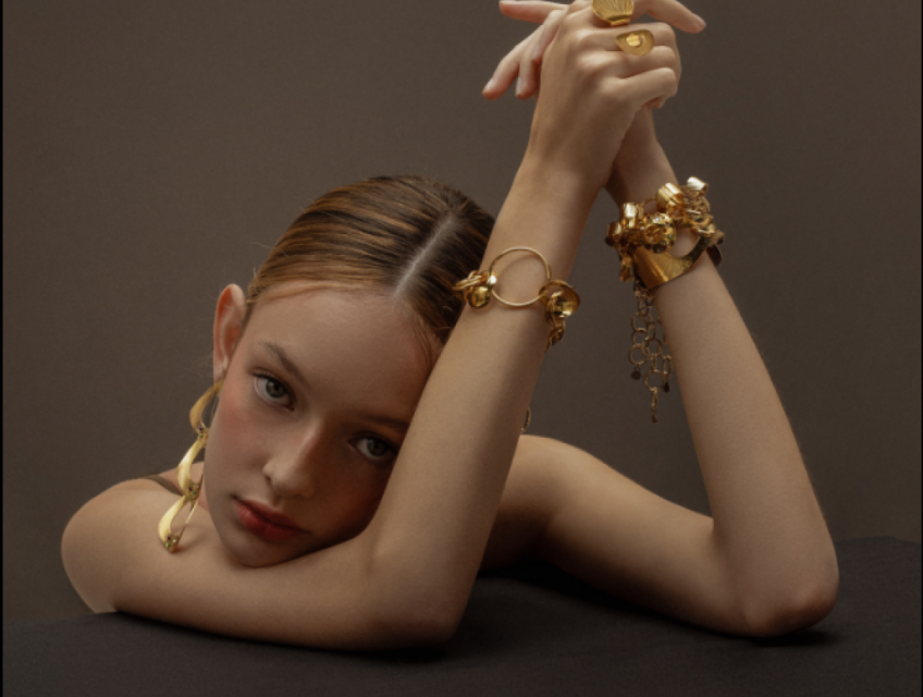 Shine - Hành trình phát triển của trang sức