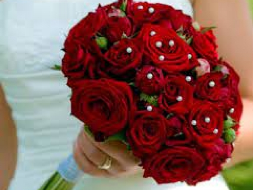 Bó Hoa Hồng Ngày Cưới