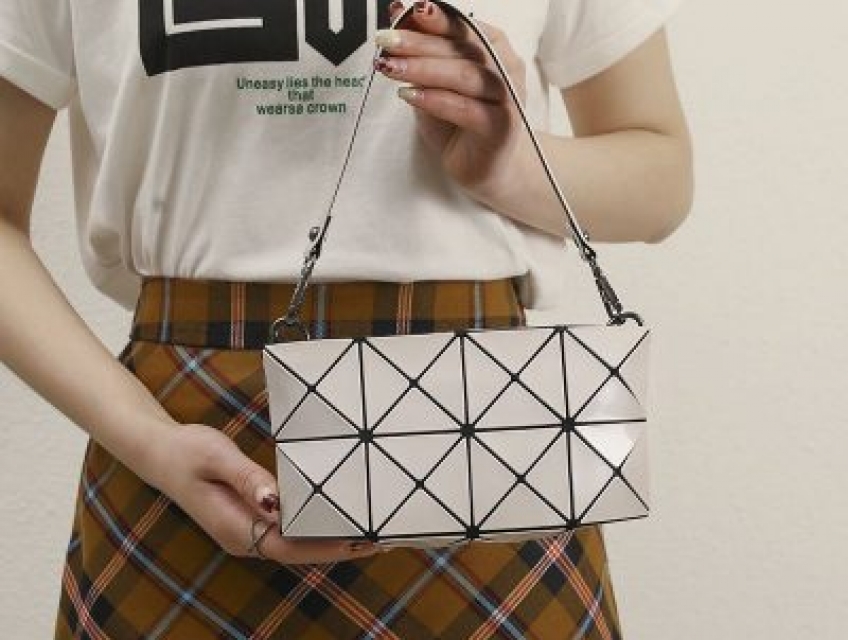 CÁC MẪU TÚI XÁCH ĐEO VAI THỜI TRANG HÀN QUỐC ĐƯỢC ƯA CHUỘNG