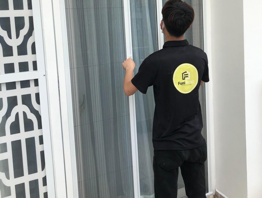 Cách lắp đặt Cửa Lưới Chống Muỗi Dạng Xếp Giá Rẻ một cách dễ dàng