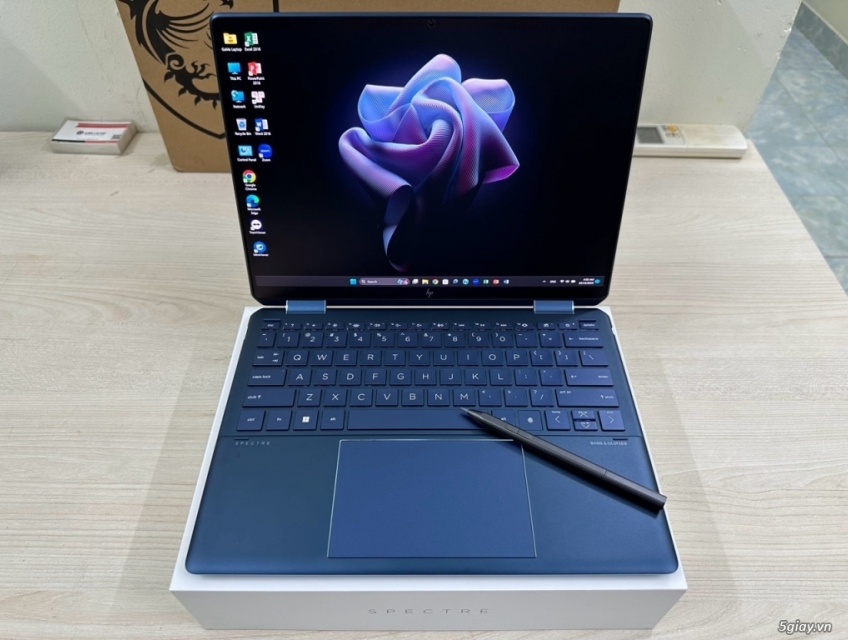 HP Spectre x360 14: Core i7-1255u | 16GB | 01TB | 13.5" | x360 | Touch