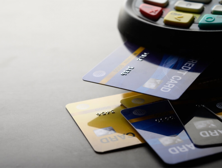 Đáo hạn thẻ tín dụng quận 1