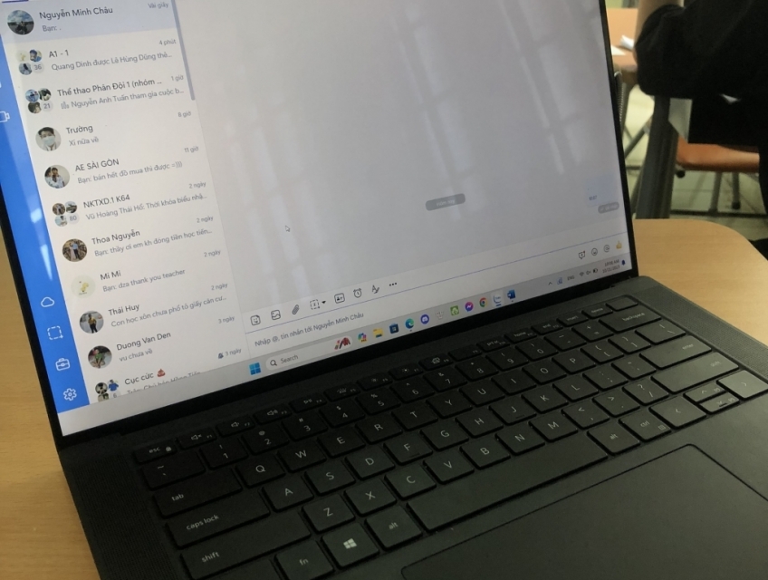 Dell xps 15 9500 i7 10750h 32gb/1Tssd/1650ti 4k cảm ứng 60hz