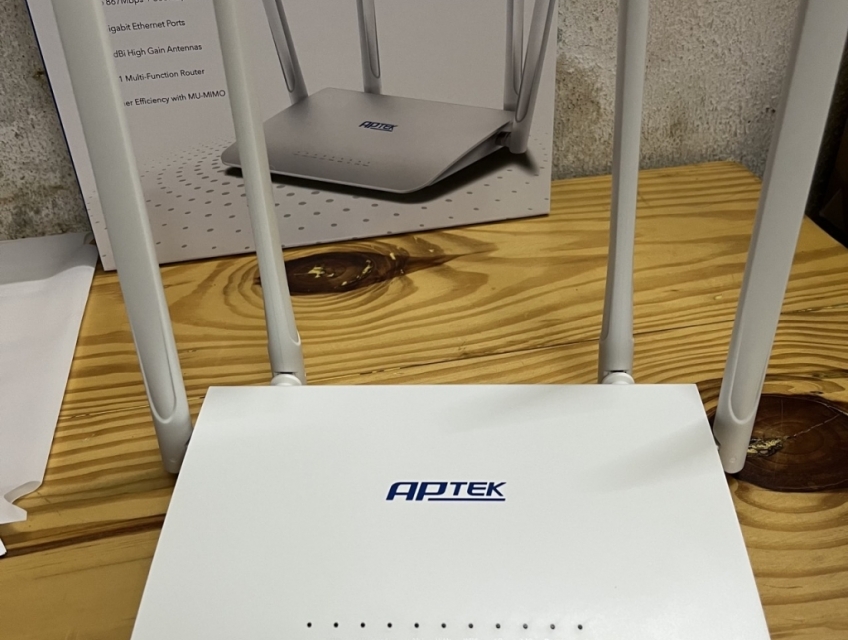 Bộ phát wifi Aptek AR1200 dualband gigabit fullbox mới 100%