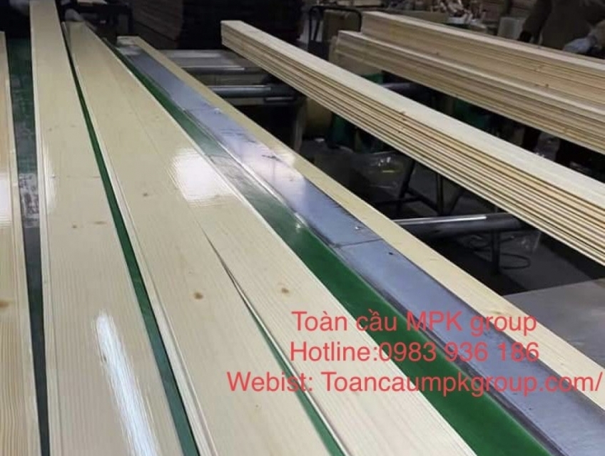 gỗ thông ốp tường,trần sàn cao cấp