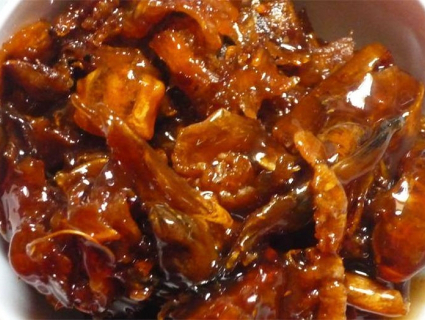 Khô mực rim me ngon ngọt khó cưỡng