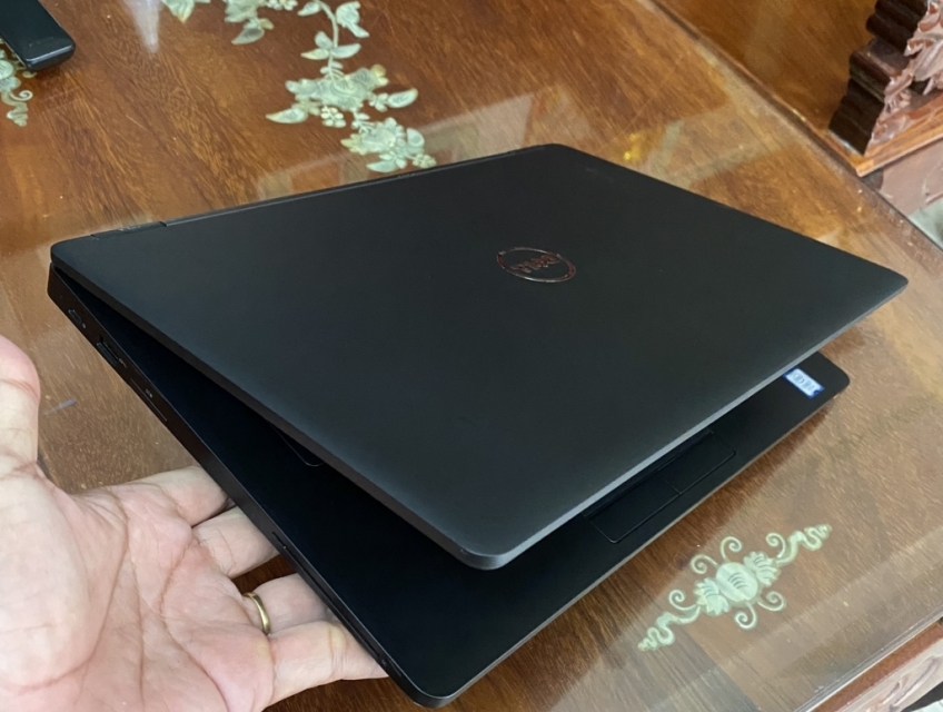 Dell latitude E7490 or E5490 i5-8350 or i7-8650, dòng máy VIP, bao gia
