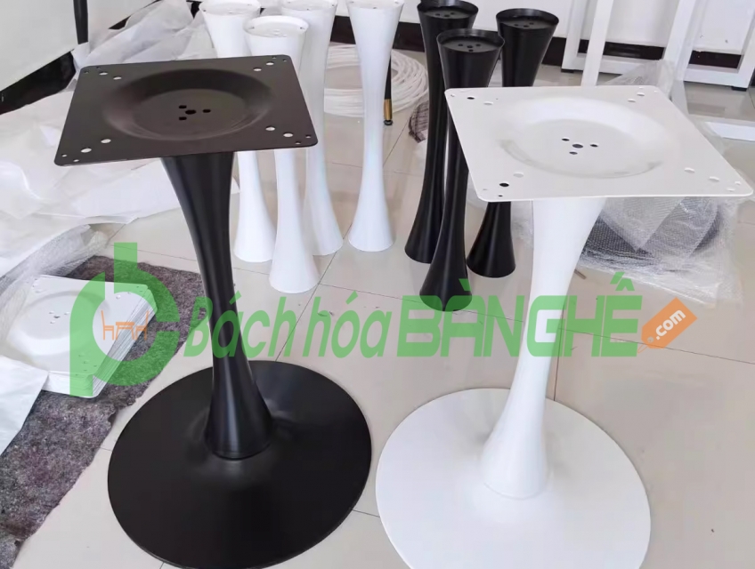 Chân bàn cafe, chân bàn decor Tulip màu trắng đen tại HCM