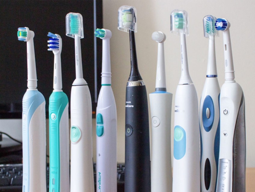 Những lợi ích sử dụng bàn chải điện mang lại