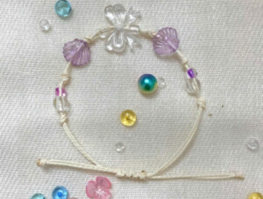 Vòng tay hạt charm white buffterfly eternity