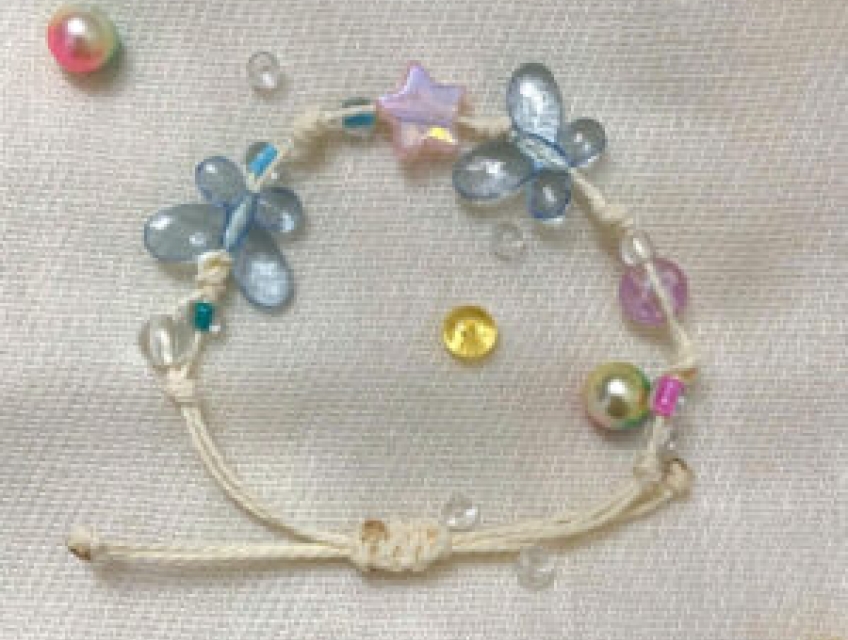 Vòng tay handmade hạt charm blue buffterfly