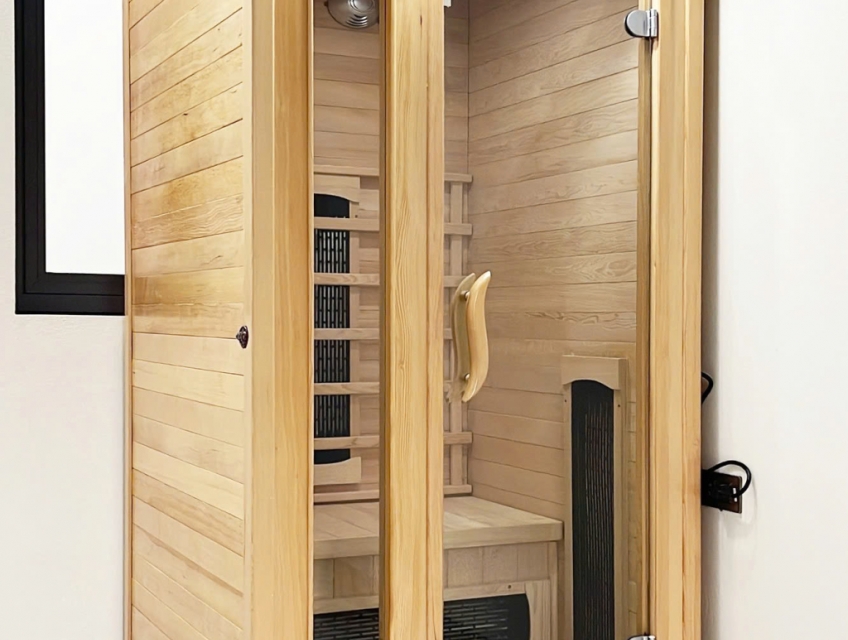 Phòng xông hơi OMI gỗ thiết sam nhập khẩu nguyên chiếc