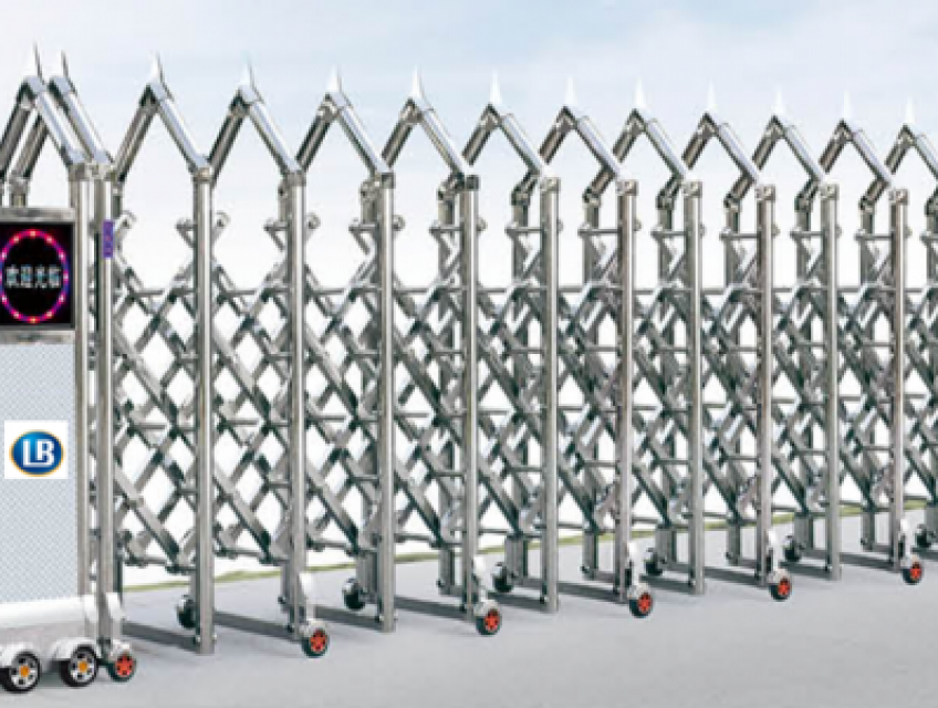 Cổng xếp inox- CTY LAN BÙI- 0913183440