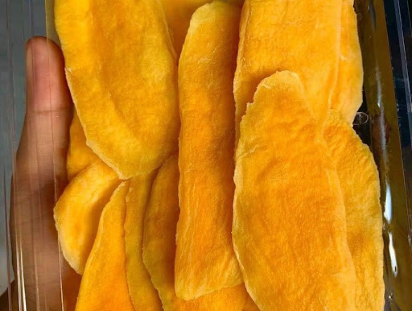 Trái cây sấy được nhiều người ưa thích hiện nay