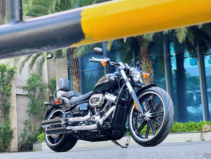 ___[ Cần Bán ]___HARLEY Breakout 114Ci Model 2021 ODO 245Miles___