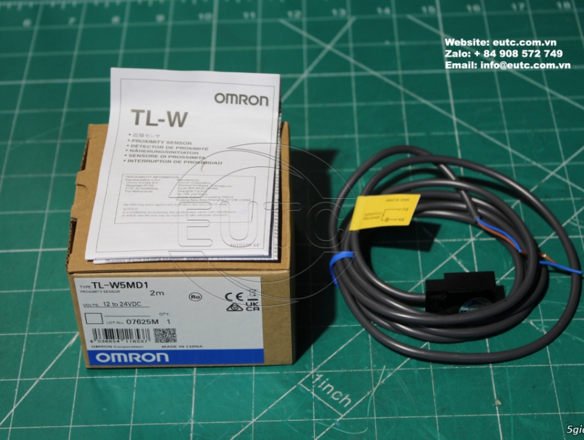 Cảm biến tiệm cận Omron