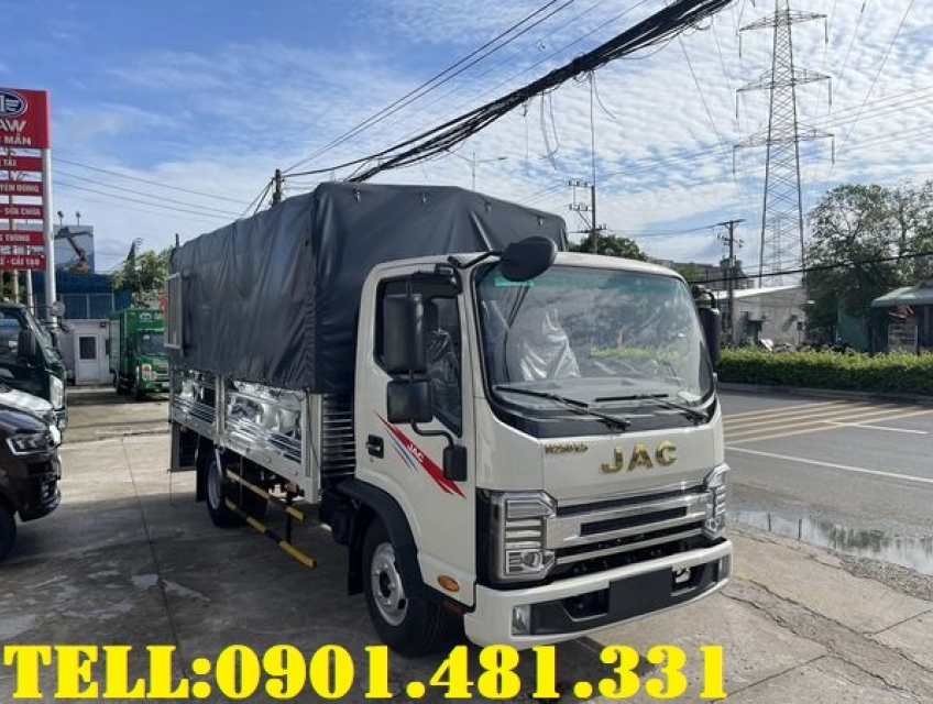 Bán xe tải Jac N250E5 thùng bạt 4m2 giao xe ngay