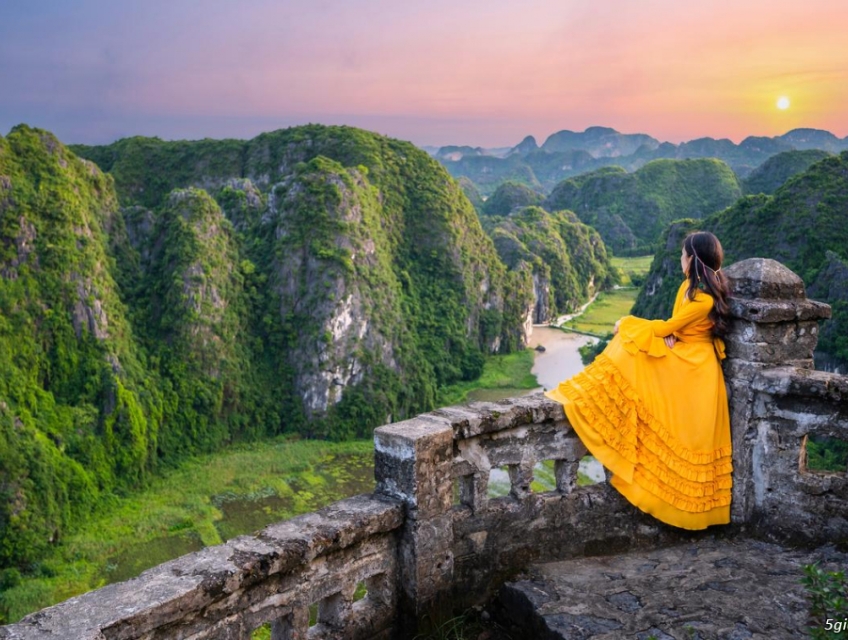 Tour Tràng An - Ninh Bình 1 Ngày - Chỉ 650.000đ