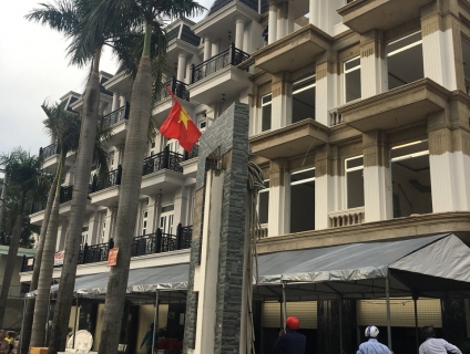 Bán nhà quận 12 giá rẻ liên hệ ngay  0918018135