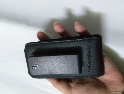 Cần bán bao da đeo thắt lưng BlackBerry 8100 cổ chính hãng