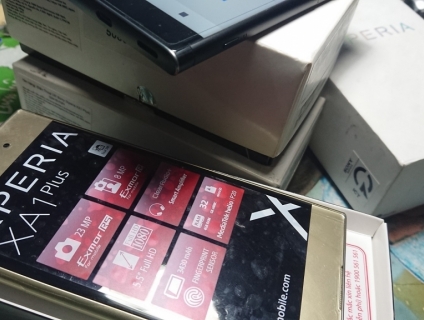 sony XA1 Plus 4g,32g FullHD 5'5 fullbox màu Gold,Black100% chính hãng
