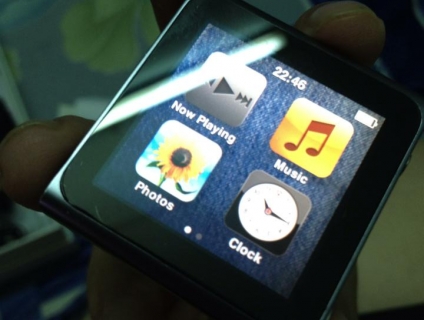 COMBO IPOD NANO GEN 6 8gb + KOSS PORTA PRO