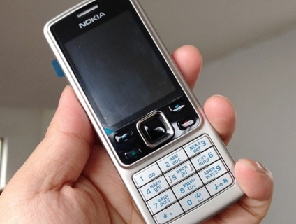 Cần bán: Nokia 6300 cổ chính hãng trùng imei kèm xạc