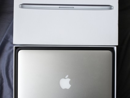 Macbook Pro Retina 13inch Early 2015-Full box-like new 99%-21tr