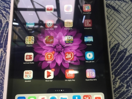 Cần bán iPad Mini 2 4G 32Gb. Máy nguyên zin fullbox, đẹp 98%