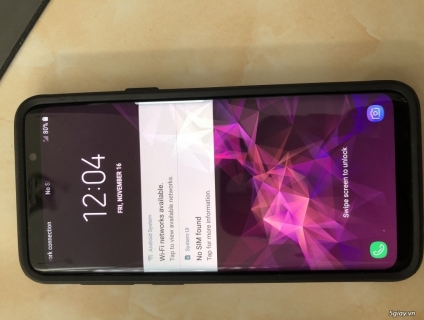 Cân bán samsung s9 màu tim mói sũ dụng 2 Tuan còn rất mói sách tay