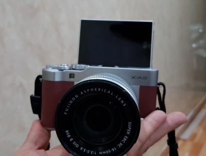 Fujifilm XA-3. Kit16-50mm. Like new 99%. Bao zin