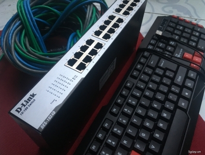 Bán switch Dlink 16 cổng giá 500k bao xài 1 tháng.