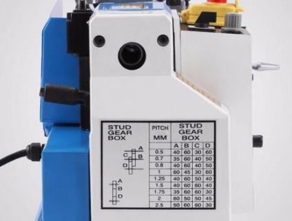 máy tiện mô hình