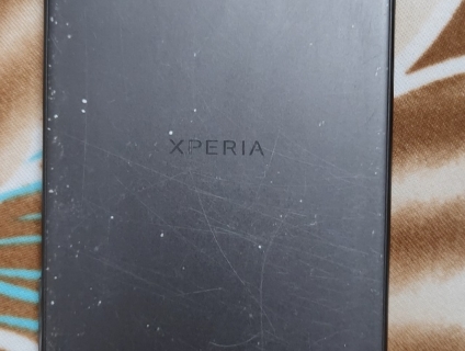 Cần bán điện thoại Sony X Dual 2 Sim -  Nguyên zin giá rẻ !!!!!!!!!