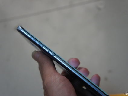 Samsung Galaxy S8 64GB xanh 1sim mới 99% zin all zin áp suất