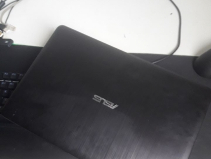 ASus X541UV - i5 6198DU