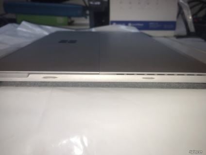 Surface Pro 5 - I5/4Gb/128Gb