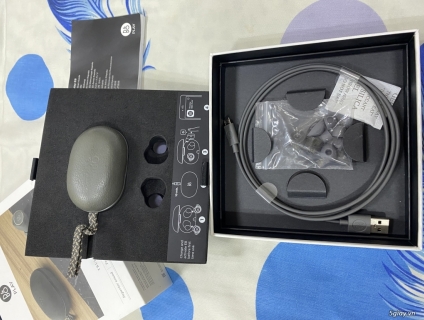 Tai nghe wireless Beoplay E8