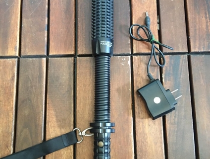 MS73 - Đèn pin tự vệ Đấu giá kết thúc hôm nay 23h00p ngày 25/11/2019