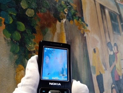 Nhà còn gì nữa đâu,vài cây Nokia cỏ