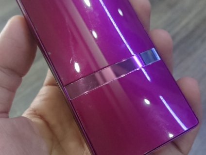 Sharp 007sh đỏ mận kèm dock siêu hiếm => giá tốt